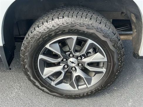 Used 2024 Chevrolet Silverado 1500 RST w/ RST All Star Premium Package image 34