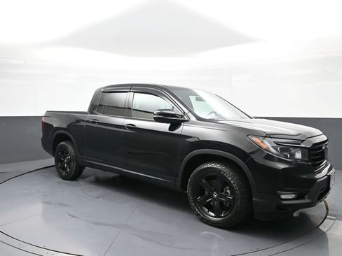 Used 2023 Honda Ridgeline Black Edition image 4