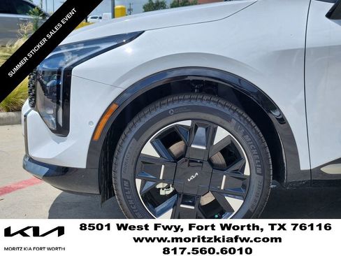 New 2026 Kia Sportage SX AWD/4WD image 5