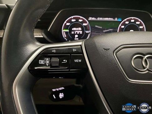 Used 2021 Audi e-tron Premium image 34