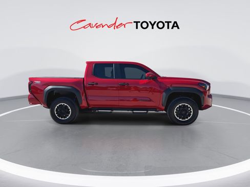 Certified 2026 Toyota Tacoma TRD Off-Road AWD/4WD image 9