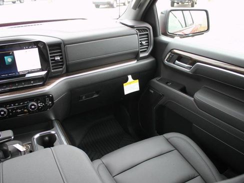 New 2026 Chevrolet Silverado 1500 RST w/ RST All Star Premium Package image 7