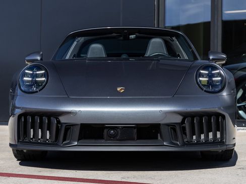 Used 2025 Porsche 911 Targa 4 GTS image 8