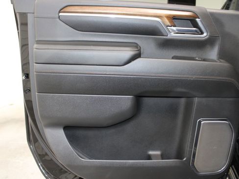 Used 2024 Chevrolet Silverado 2500 High Country image 26