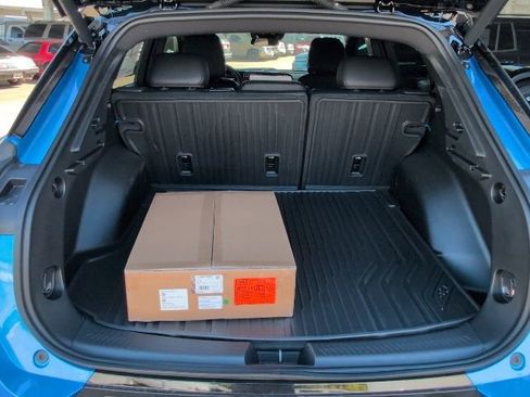 New 2026 Chevrolet Equinox EV RS image 10