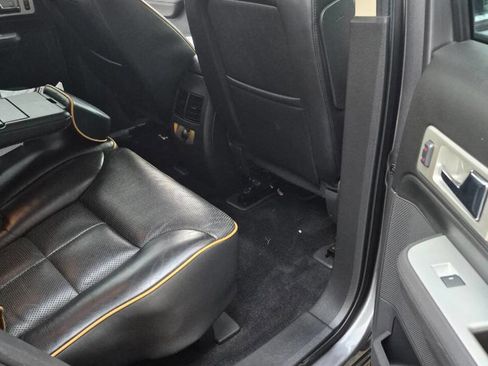 Used 2010 Lincoln MKX AWD image 21