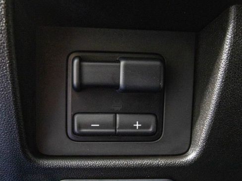 Used 2024 GMC Canyon AT4X w/ AT4X AEV Edition AWD/4WD image 29