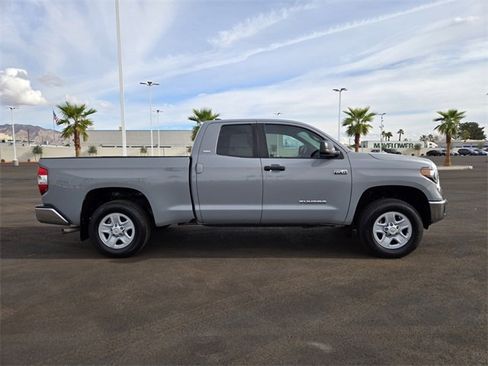 Used 2021 Toyota Tundra image 3