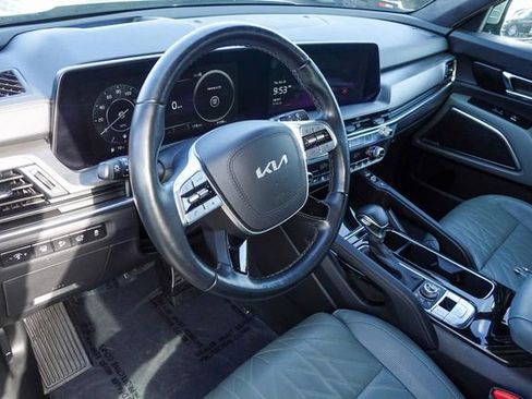 Used 2024 Kia Telluride SX Prestige X-Line image 11