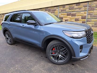 New 2026 Ford Explorer ST-Line w/ ST-Line Street Pack