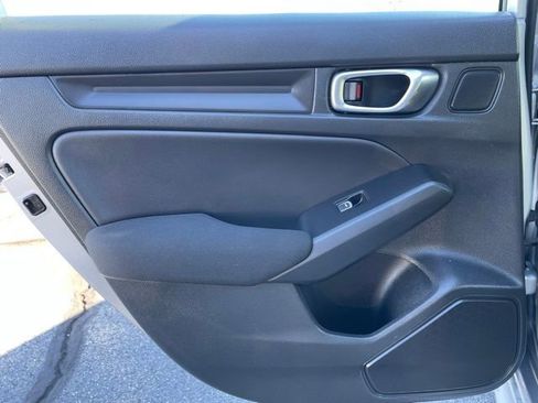 Used 2022 Honda Civic LX image 8