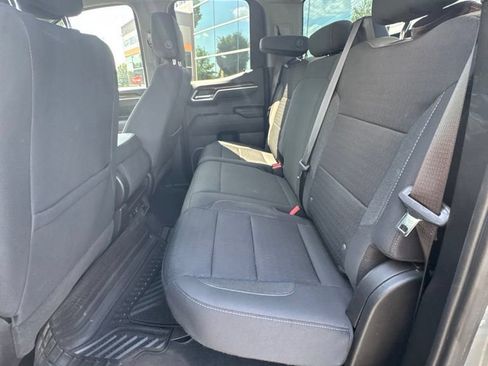 Used 2023 GMC Sierra 1500 Elevation AWD/4WD image 9