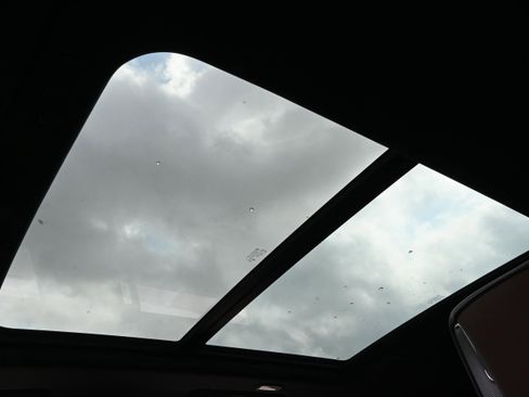 Used 2023 GMC Yukon Denali Ultimate image 25