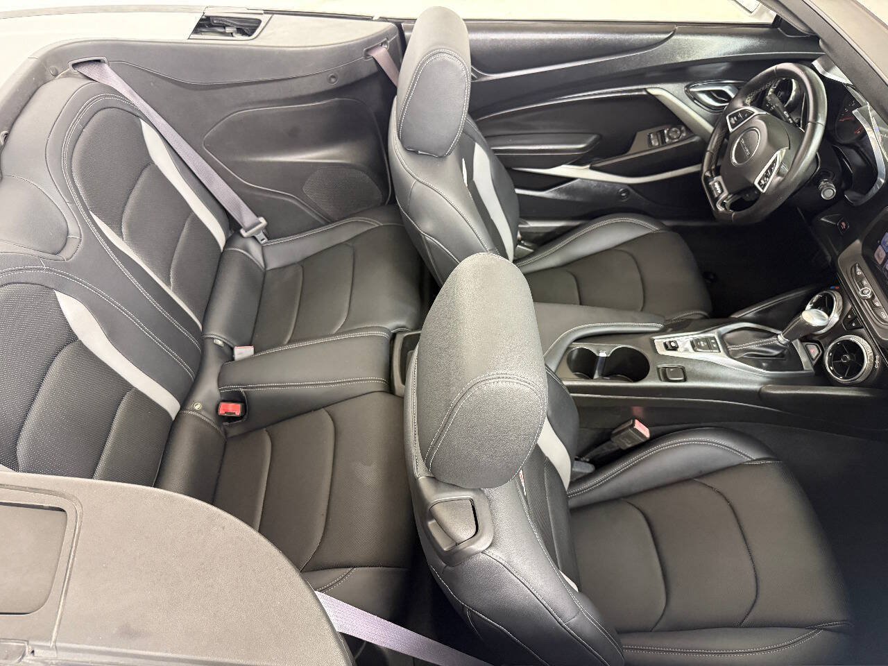 Used 2017 Chevrolet Camaro SS RWD image 37