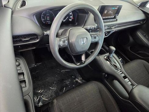 Used 2023 Honda HR-V LX image 10