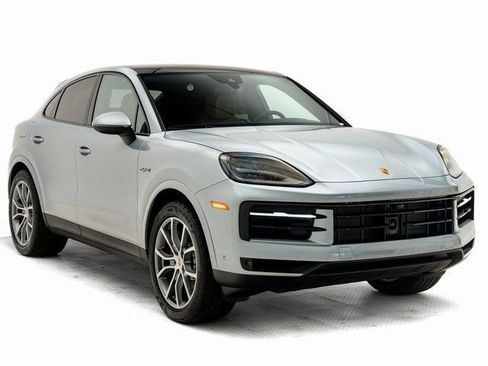 New 2026 Porsche Cayenne image 31
