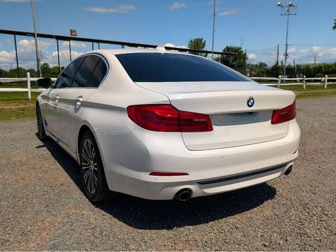 Used 2017 BMW 530i xDrive AWD/4WD image 8