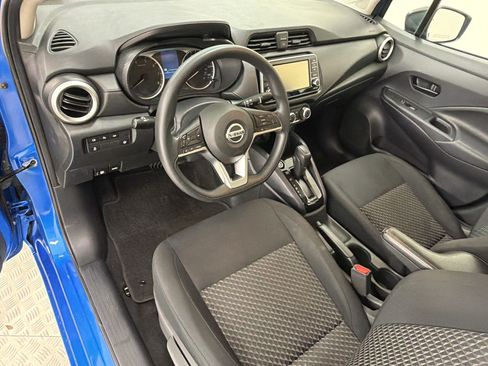 Used 2021 Nissan Versa S FWD image 4