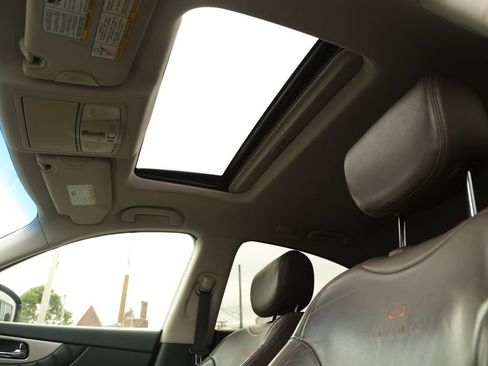 Used 2012 INFINITI FX35 AWD w/ Premium Pkg image 15