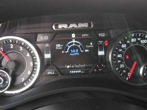 Used 2023 RAM 2500 Laramie AWD/4WD image 5