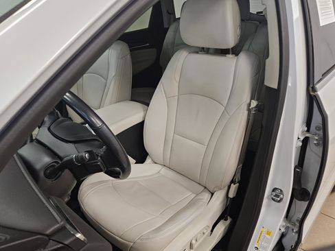 Used 2022 Buick Enclave Premium w/ Experience Buick Package image 41