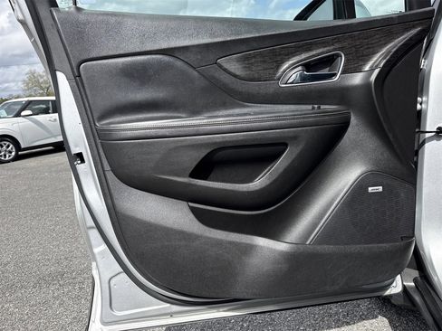 Used 2013 Buick Encore Convenience image 12