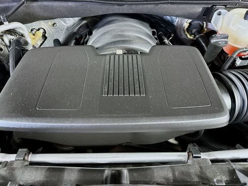 Used 2021 GMC Yukon AT4 image 9