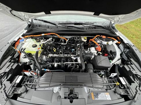 New 2026 Ford Escape SE FWD image 25