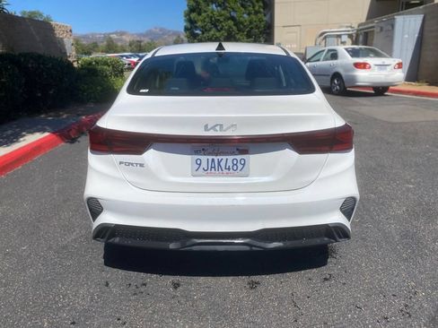 Used 2023 Kia Forte LXS FWD image 9