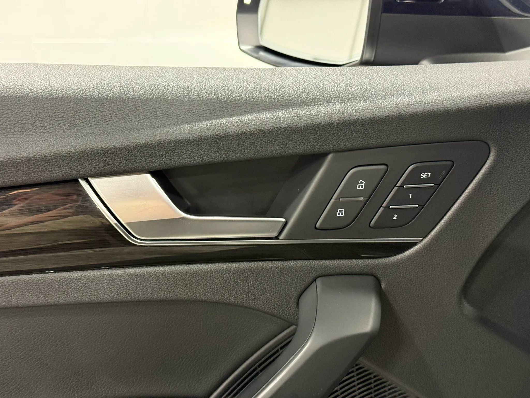 Used 2019 Audi Q5 2.0T Premium Plus AWD/4WD image 13
