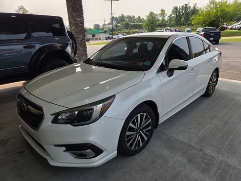 Used 2019 Subaru Legacy 2.5i Premium AWD/4WD image 1