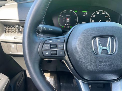 Used 2025 Honda CR-V Sport image 23