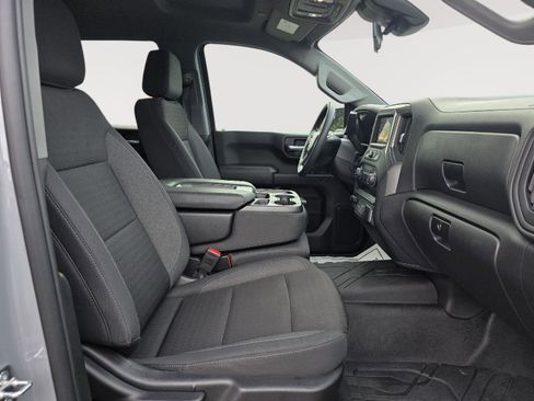 Used 2024 Chevrolet Silverado 1500 Custom w/ Turbomax Blackout Package image 12