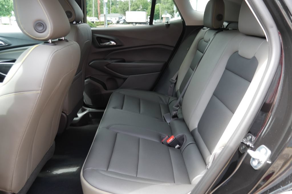 New 2026 Chevrolet Trax ACTIV w/ Driver Confidence Package FWD image 15