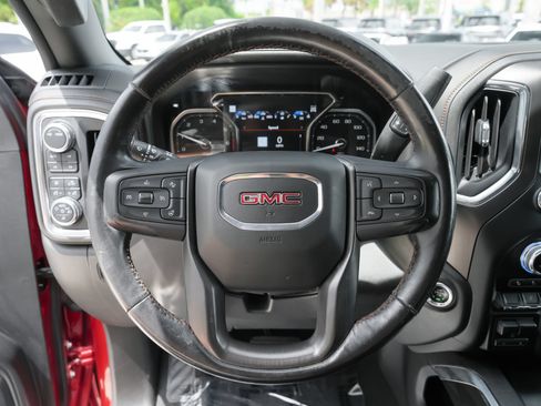 Used 2021 GMC Sierra 2500 AT4 w/ AT4 Premium Plus Package AWD/4WD image 9