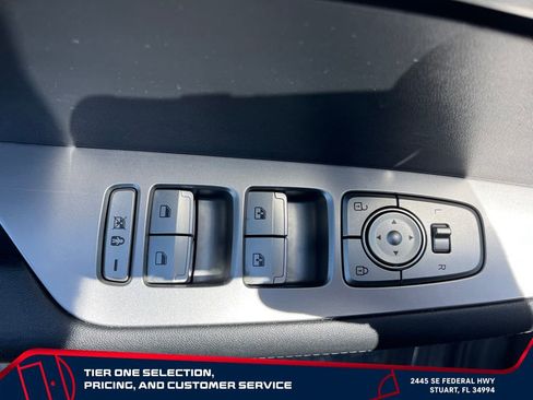 Used 2020 Hyundai Palisade SEL FWD image 12