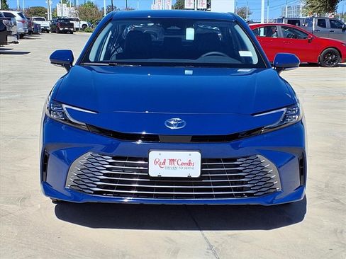 New 2026 Toyota Camry XLE image 2