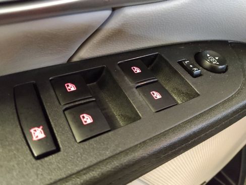 Used 2017 GMC Terrain Denali image 27