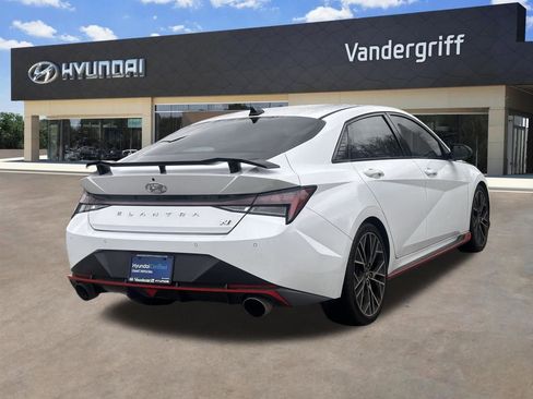 Used 2023 Hyundai Elantra N image 11