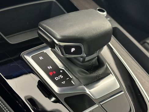 Used 2023 Audi Q5 2.0T Premium Plus w/ Premium Plus Package image 21