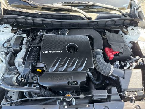 Used 2020 Nissan Altima 2.0 SR FWD image 9