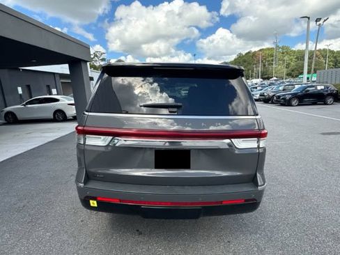 Used 2022 Lincoln Navigator Black Label AWD/4WD image 6
