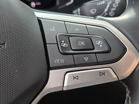 Used 2022 Volkswagen Atlas SE image 33