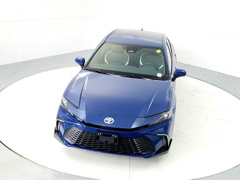 New 2026 Toyota Camry SE image 16