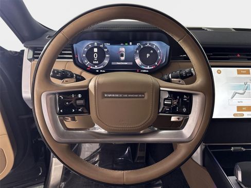 Used 2024 Land Rover Range Rover SE AWD/4WD image 14