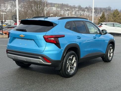 New 2026 Chevrolet Trax LT w/ Driver Confidence Package image 13