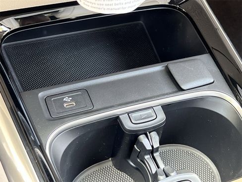 Certified 2026 Mercedes-Benz GLA 250 4MATIC image 34