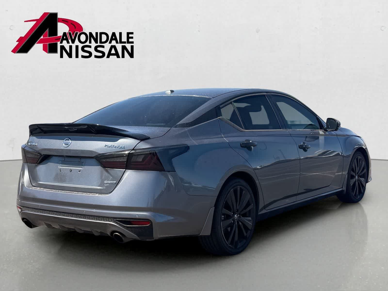 Certified 2019 Nissan Altima 2.0 Platinum FWD image 4