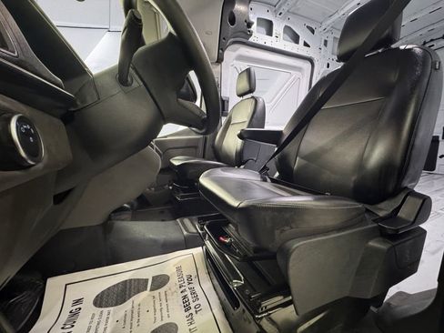 Used 2022 Ford Transit 350 148 High Roof image 8