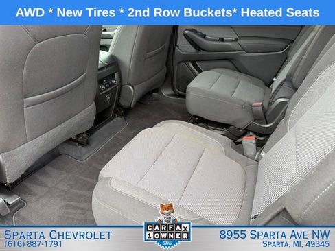 Used 2023 Chevrolet Traverse LT w/ Rear Camera Mirror Package AWD/4WD image 11